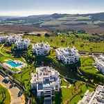 Al-1321 Alcazaba Lagoon * Εστεπόνα