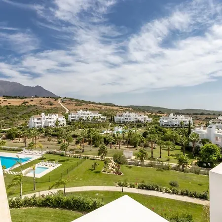 Al-1321 Alcazaba Lagoon * Estepona