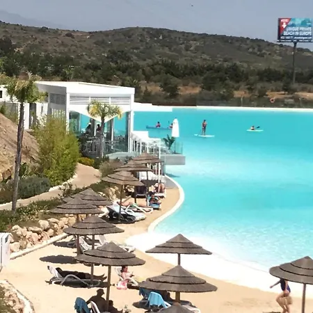 Al-1321 Alcazaba Lagoon * 에스테포나