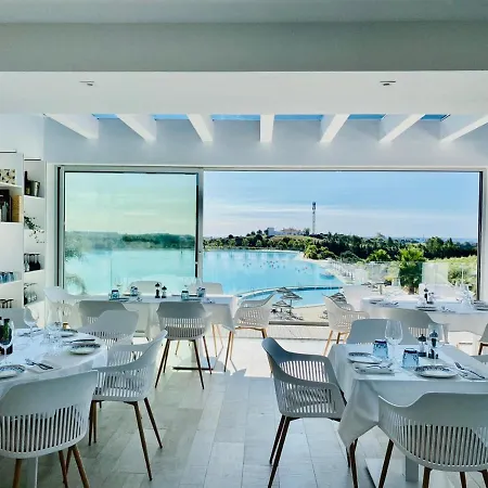 Al-1321 Alcazaba Lagoon *