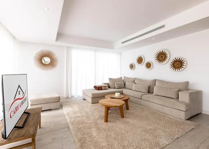 Al-1321 Alcazaba Lagoon * Estepona