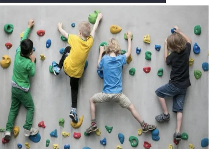 Al-1321 Alcazaba Lagoon